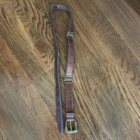 Vintage 1997 Fossil Brown Leather Belt with Gold Buckle & Gold Embellishments - Picture 4 of 10